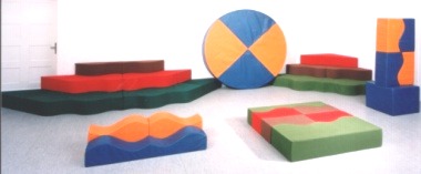 Sitz- und Bewegungslandschaft Lachnitt-Design