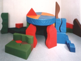 Sitz- und Bewegungslandschaft Lachnitt-Design