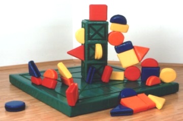 Fußbodenspiel, Lachnitt-Design